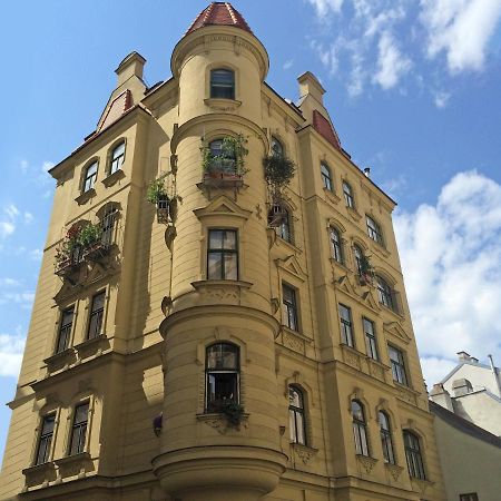 7Th Heaven Vienna Center Apartments Екстер'єр фото